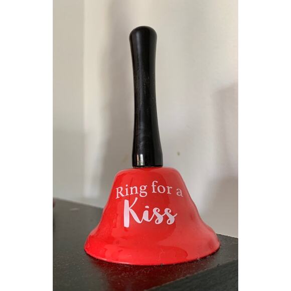 Ring For A Kiss Bell - Picture 1 of 3